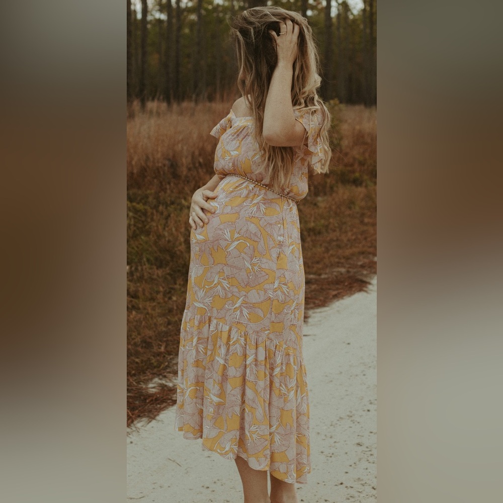 Flowy yellow dress